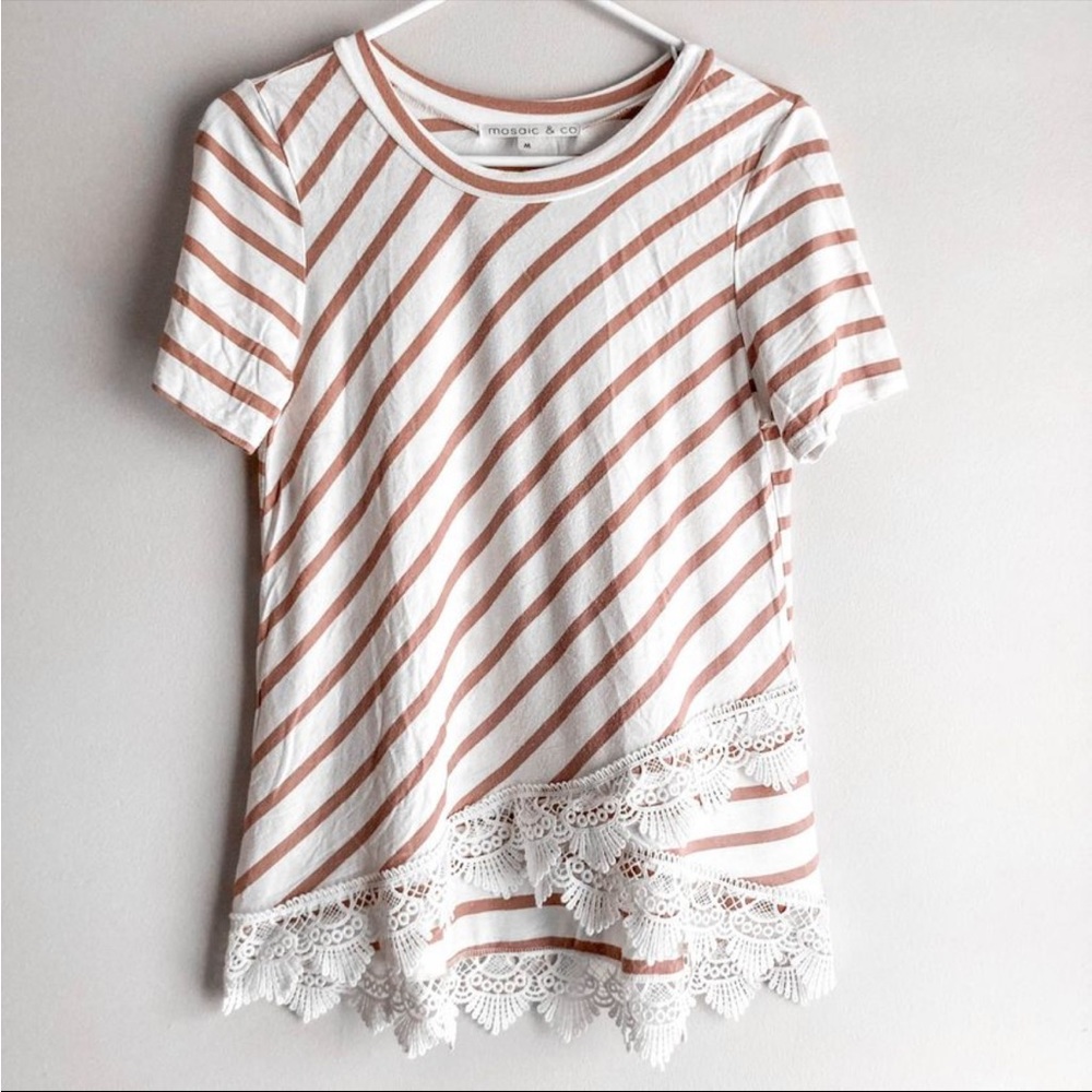 5 FOR $25 | Mosaic & Co Stripe Lace Short Sleeve Tee Top Mauve Pink M